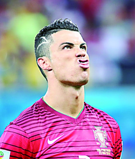 足球市場再 足球市場再